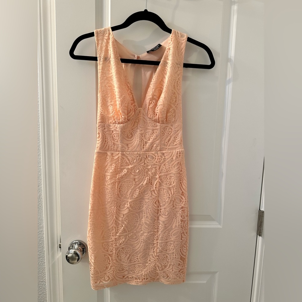 Bebe dress